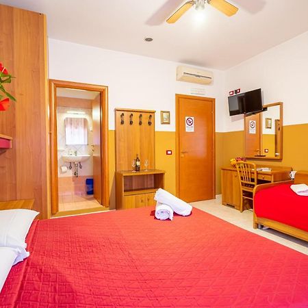 Booking Inn Rome Center Exterior foto